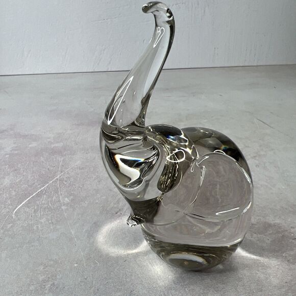 Vintage Clear Hand Blown Art Glass Elephant Figurine Paperweight 5in tall - Picture 5 of 8